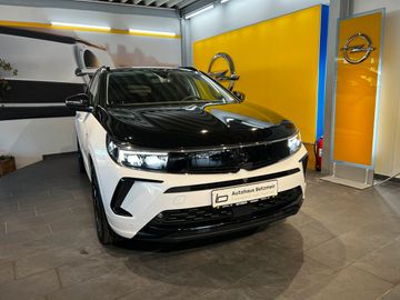Bild Grandland (X) Opel