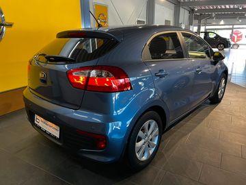 Bild 3 Kia Rio - Klima | PDC hinten | Tempomat
