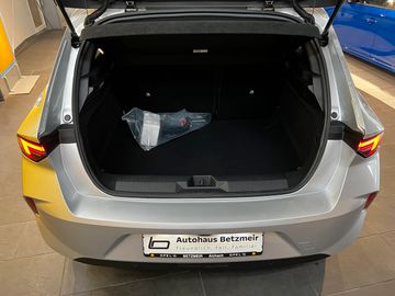 Bild 11 Opel Astra Edition - S/LHZ | RFK | AHK | ACC